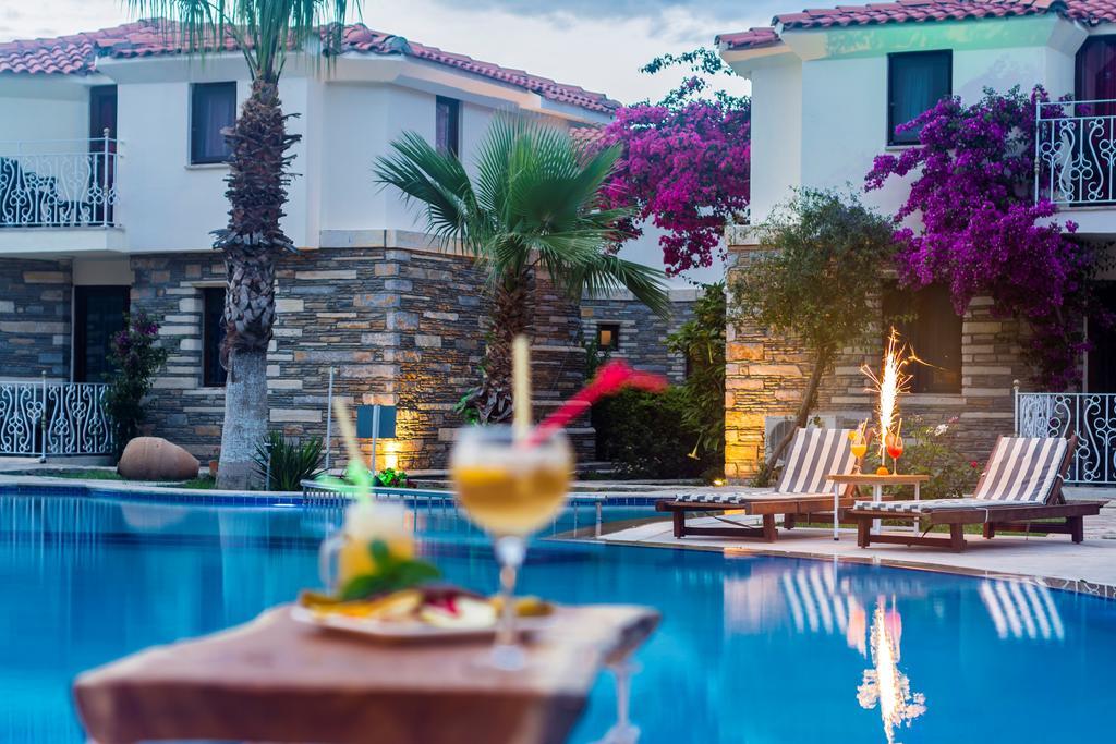 Turay Hotel Dalyan Ngoại thất bức ảnh